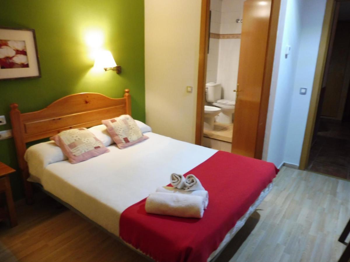 Hostal Cal Batista Bagá Kültér fotó