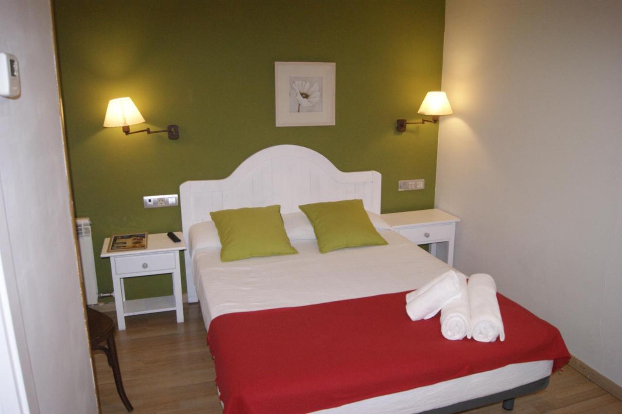 Hostal Cal Batista Bagá Kültér fotó
