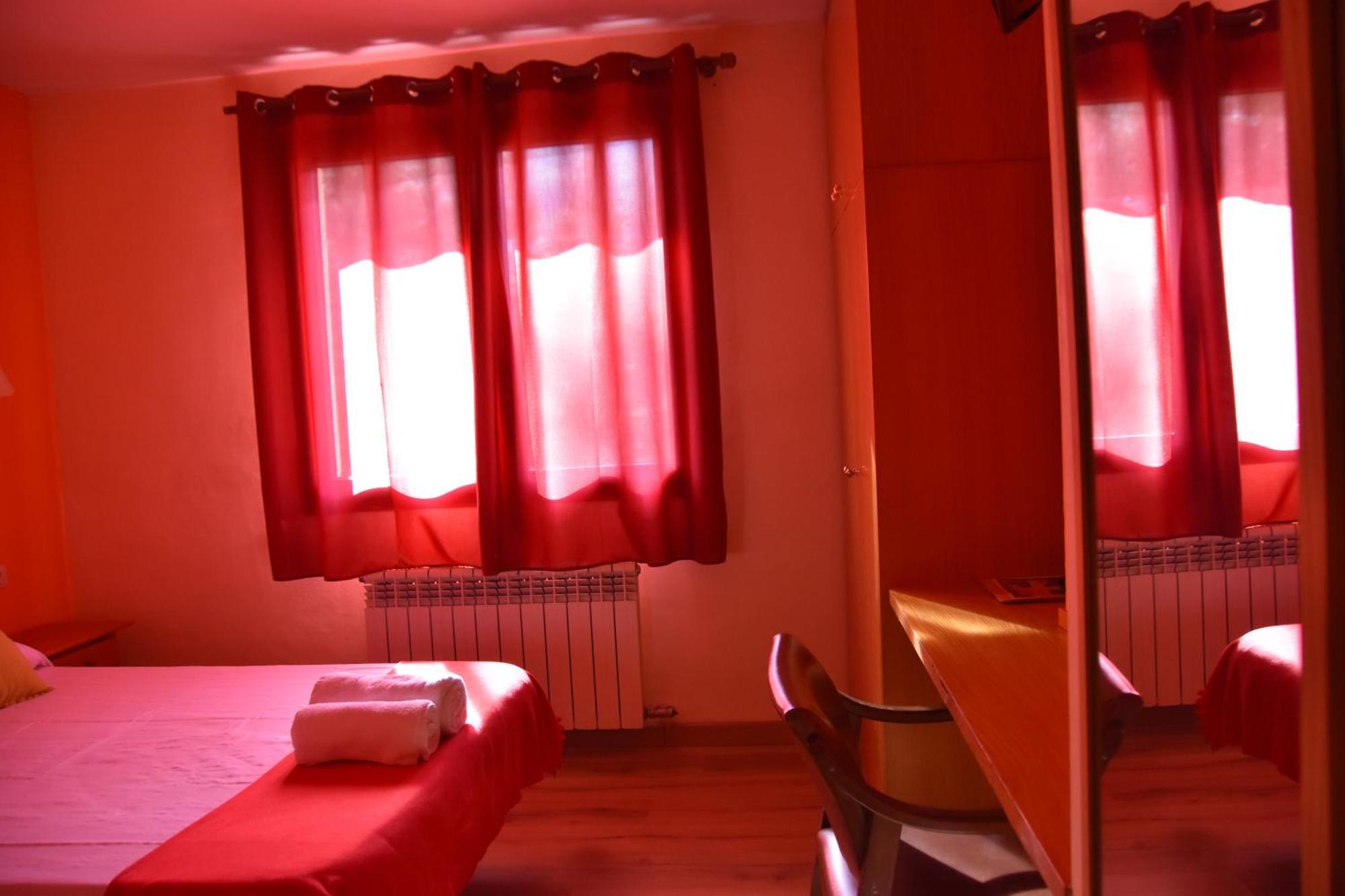Hostal Cal Batista Bagá Kültér fotó